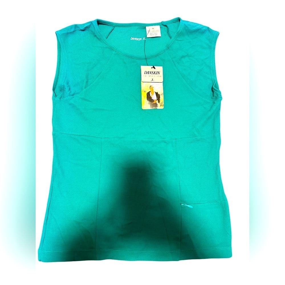 Blue Vintage Danskin Athletic top with zipper pockets women’s sz medium NWT